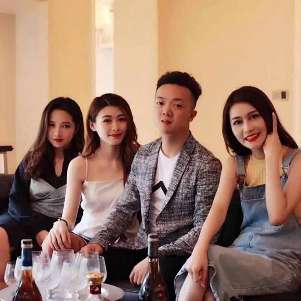 恋爱VIP课程合集，实战恋爱脱单撩妹大全！永久免费更新网赚项目-副业赚钱-互联网创业-资源整合小白搞钱网,分享免费网赚项目,网创资源,视频教程,网络资源的休闲小站